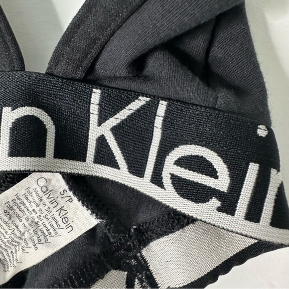 ❌SOLD❌ calvin klein bralette bundle - Picture 9 of 13